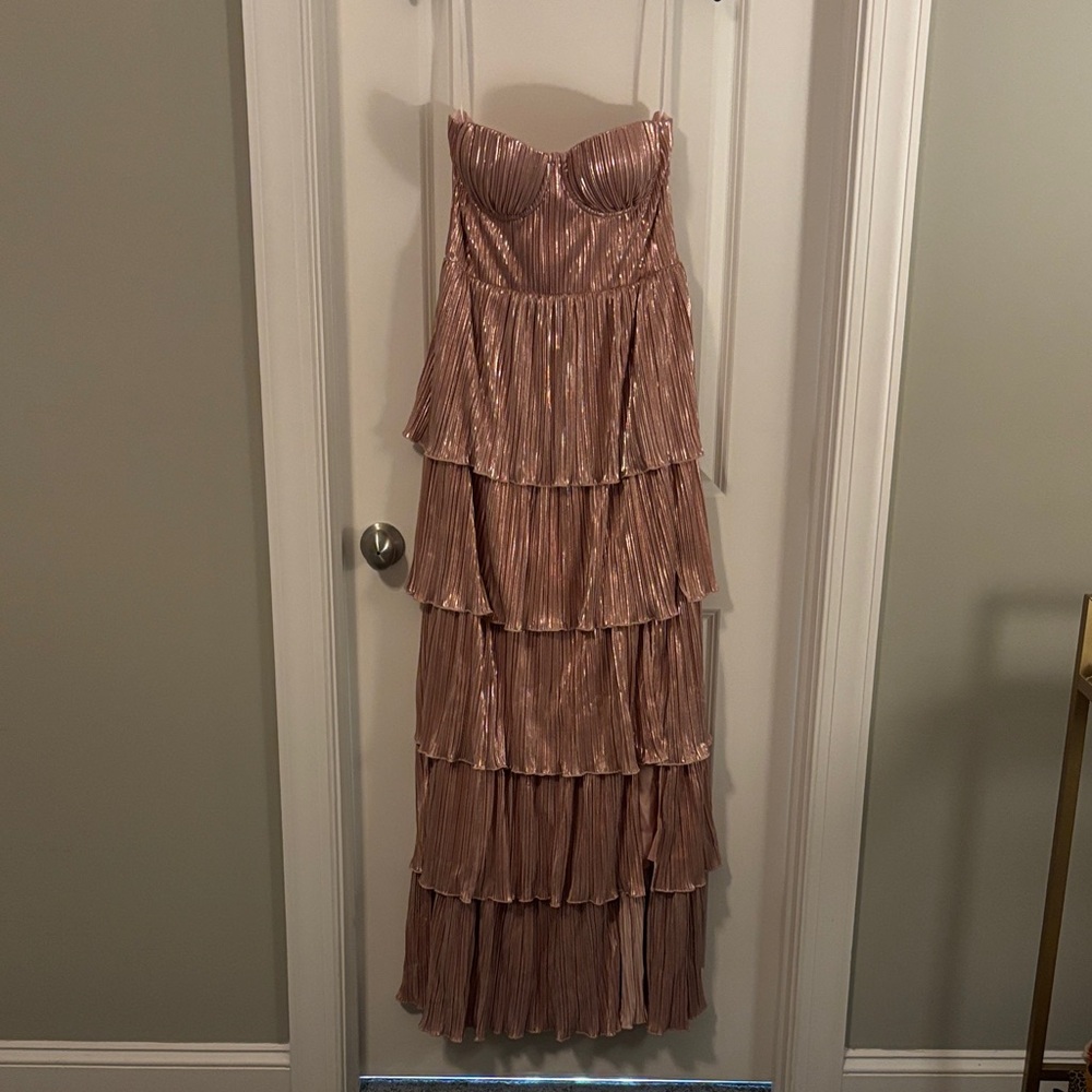 Elegant Rose Gold Hattie Gown. NWT. Sz L. From Revolve. Lover & Friends